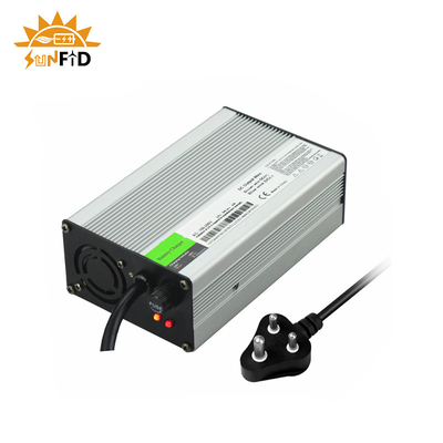 chargeur 24v 36v 48v 52v 60v 72v de batterie au lithium de 12v Ebike pour la fourchette électrique de scooter électrique