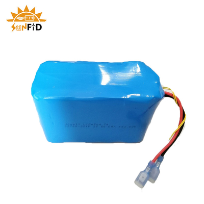 paquet de batterie au lithium rechargeable de 25.6v 6Ah 8S1P LED solaire allumant le paquet de batterie LifePO4