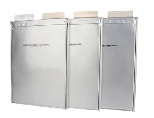 Batterie de cellules de poche de robot des cellules 3.7V 30ah 40ah 50ah 60ah 68ah 100ah Smart de lithium de Lifepo4 3,2 V